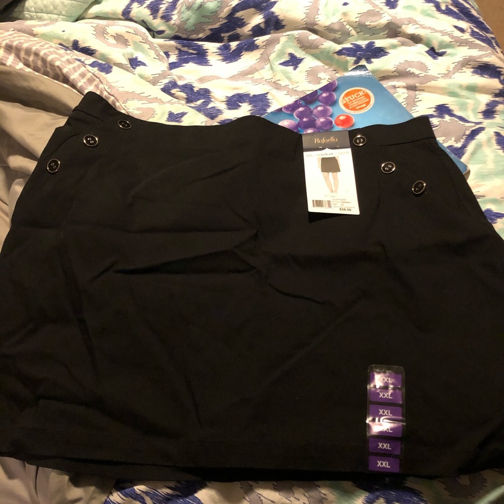 Ladies golf skort